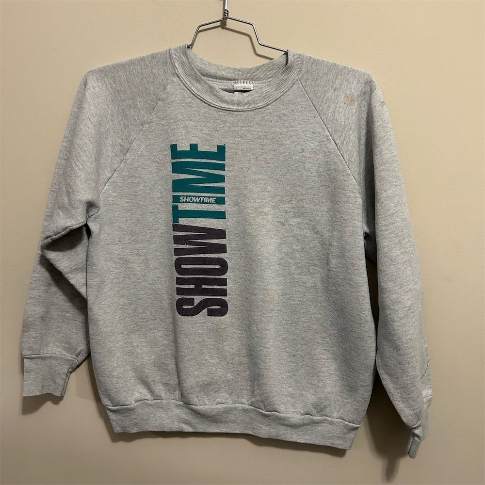 SHOWTIME Sweater Unisex Large Gray Crewneck Pullover 80s Vintage Retro